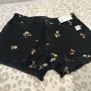 NWT Arizona Juniors Size 11 Jean Shorts